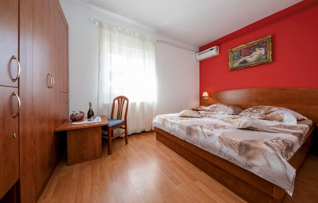 Apartment Dominik 2874 Palit Dış mekan fotoğraf