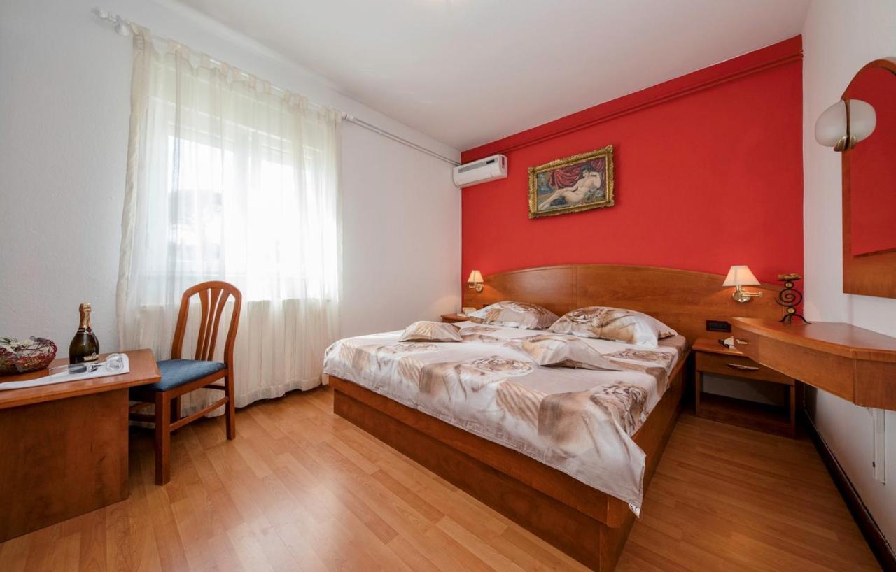 Apartment Dominik 2874 Palit Dış mekan fotoğraf